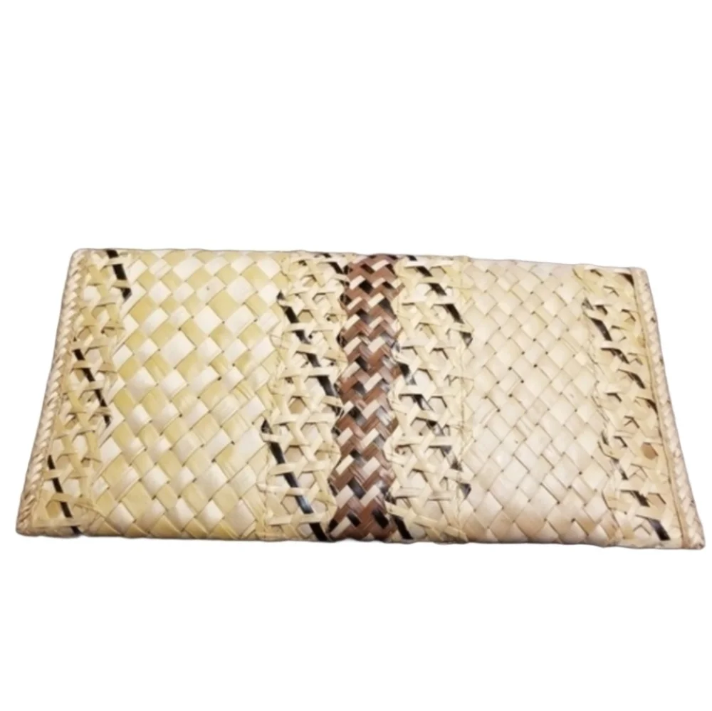 Unbranded | Bohemian Chic Tan Weave Clutch With Fabric Lining (One Size)